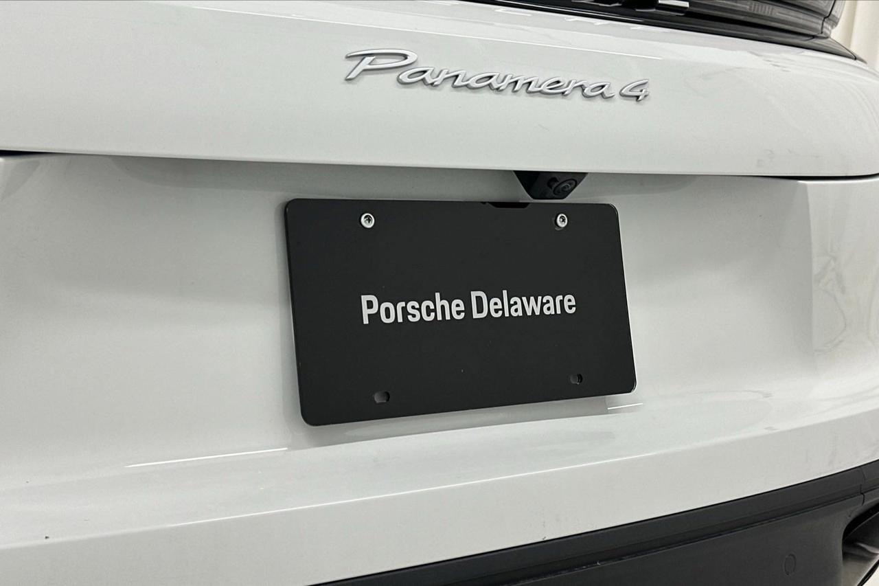2024 Porsche Panamera 4 Newark DE