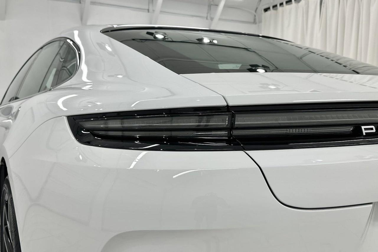 2024 Porsche Panamera 4 Newark DE