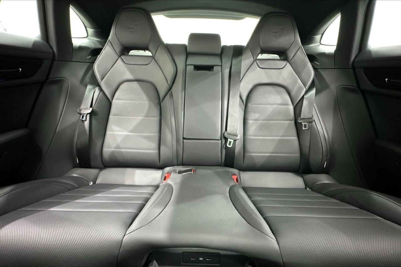 2024 Porsche Panamera 4 Newark DE