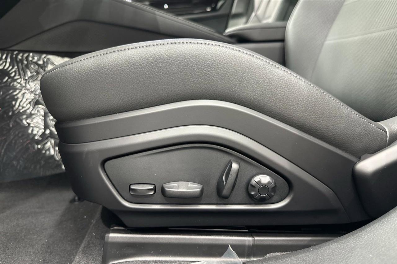 2024 Porsche Panamera 4 Newark DE