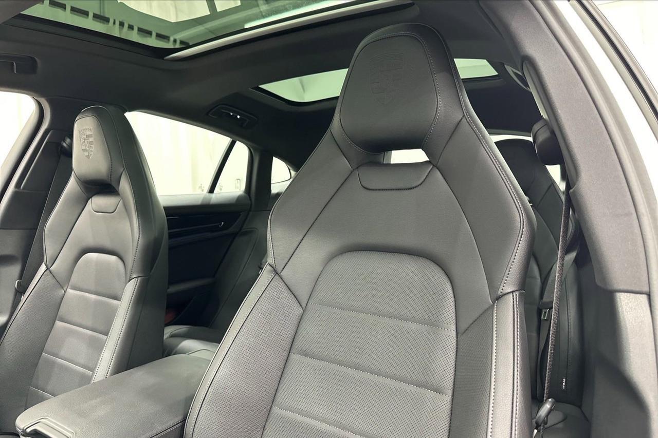 2024 Porsche Panamera 4 Newark DE