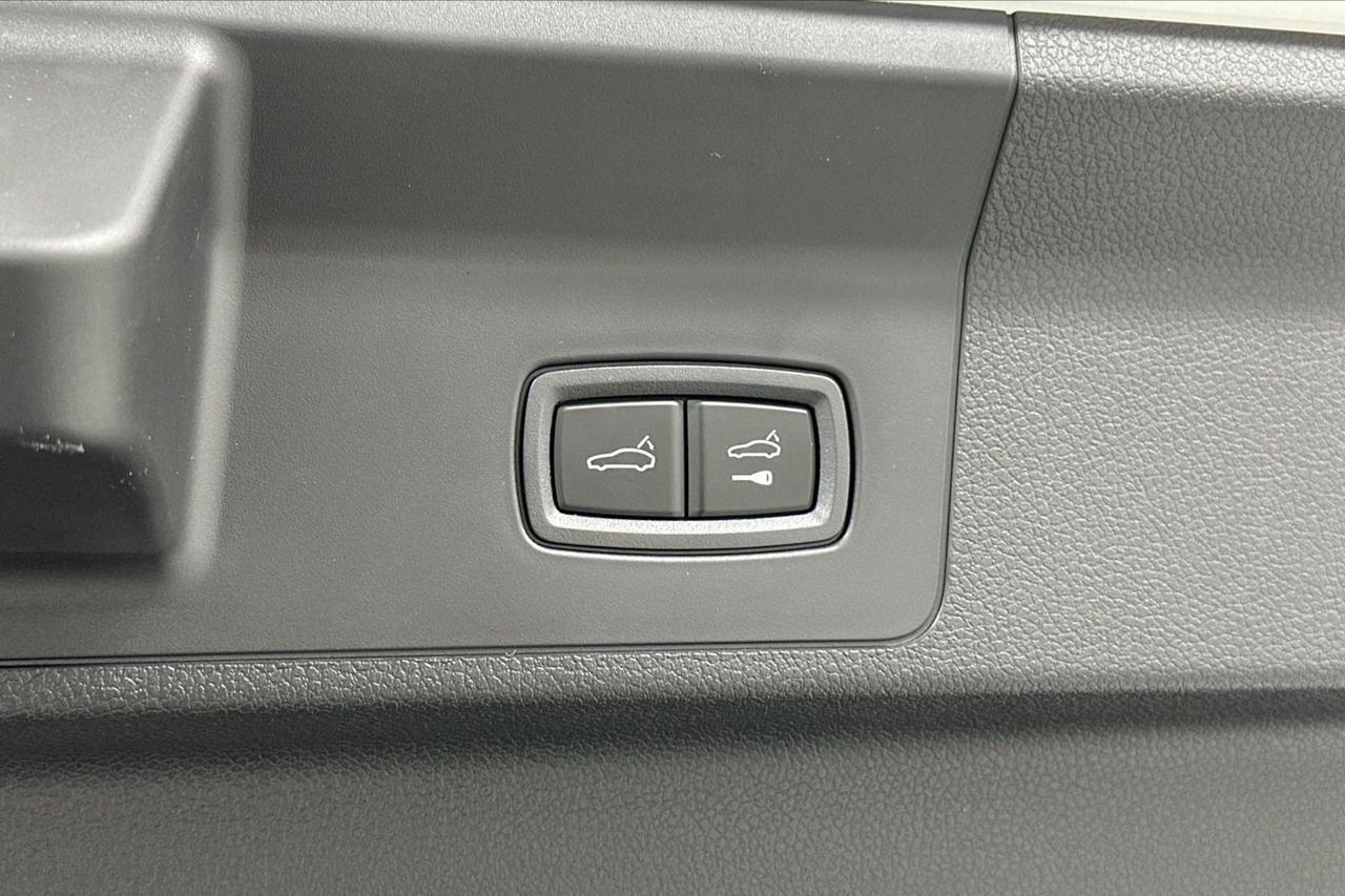 2024 Porsche Panamera 4 Newark DE