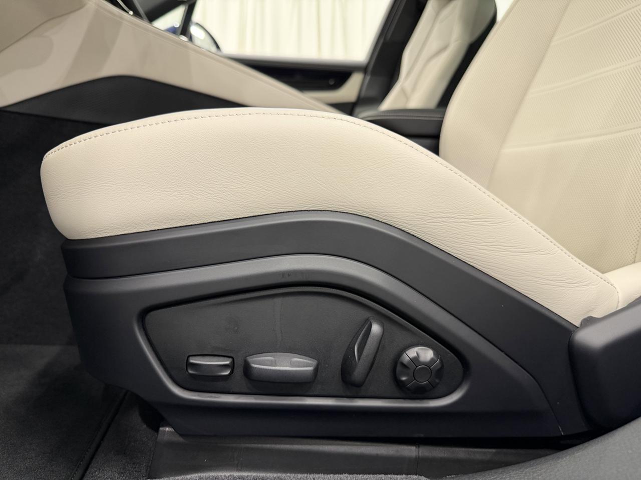 2024 Porsche Panamera 4 Newark DE