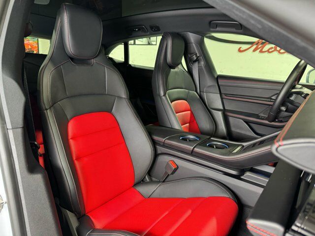2024 Porsche Taycan 4S Cross Turismo Ice Grey paint, panoramic roof, passenger display AND MUCH MORE!! Fort Lauderdale FL