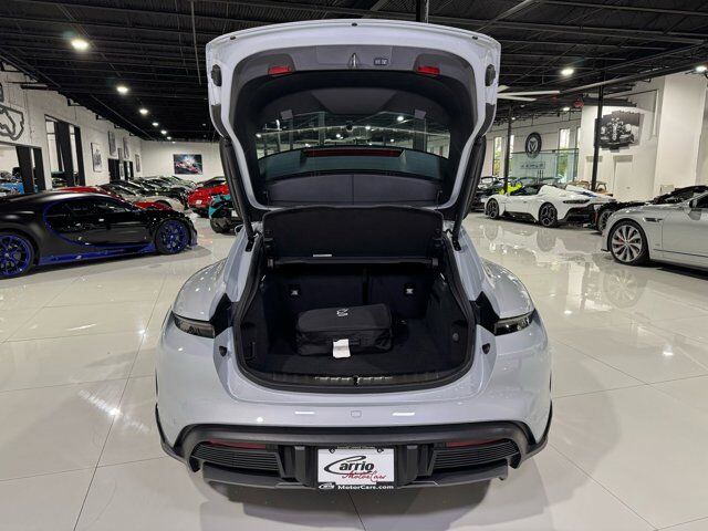 2024 Porsche Taycan 4S Cross Turismo Ice Grey paint, panoramic roof, passenger display AND MUCH MORE!! Fort Lauderdale FL