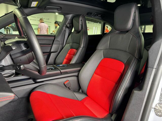 2024 Porsche Taycan 4S Cross Turismo Ice Grey paint, panoramic roof, passenger display AND MUCH MORE!! Fort Lauderdale FL