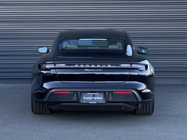 2024 Porsche Taycan 4S Orange MA