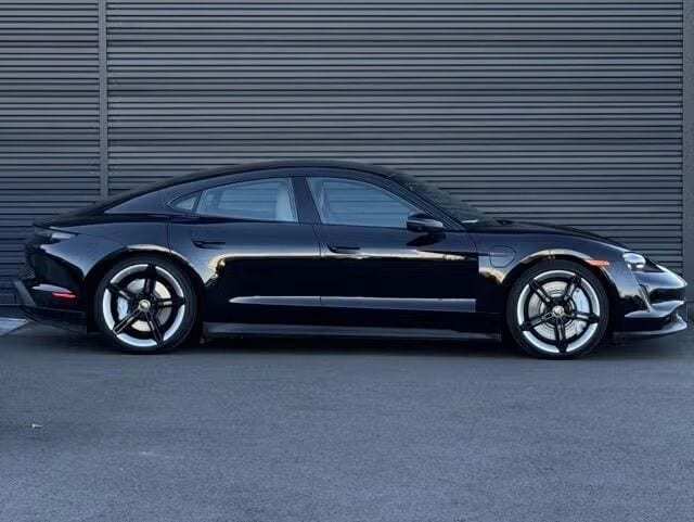 2024 Porsche Taycan 4S Orange MA