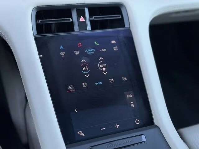 2024 Porsche Taycan 4S Orange MA