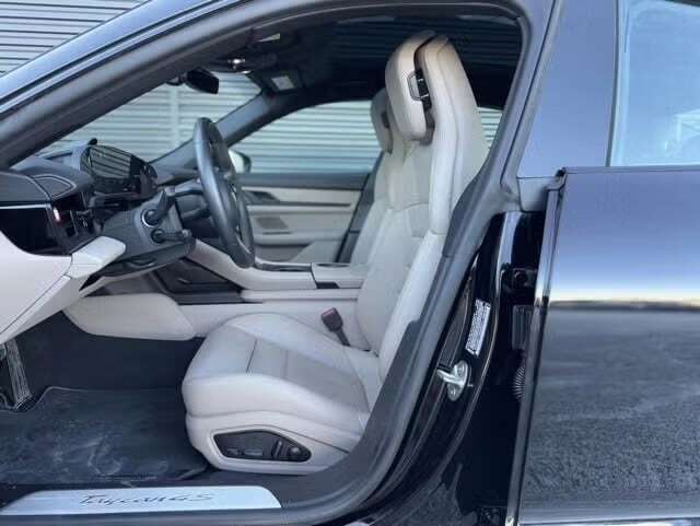 2024 Porsche Taycan 4S Orange MA