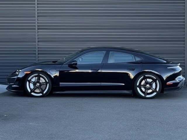 2024 Porsche Taycan 4S