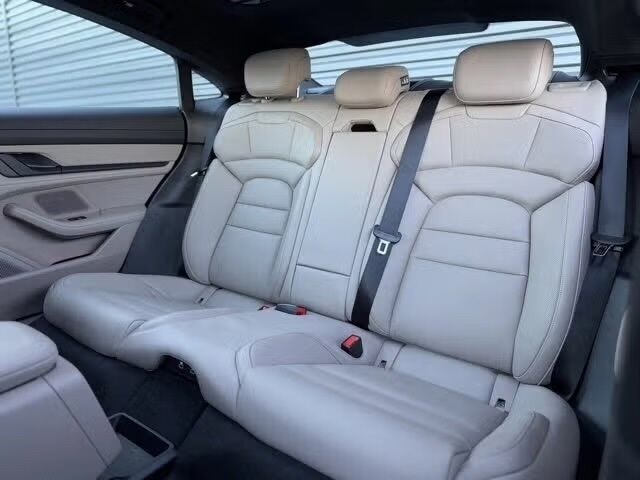 2024 Porsche Taycan 4S Orange MA