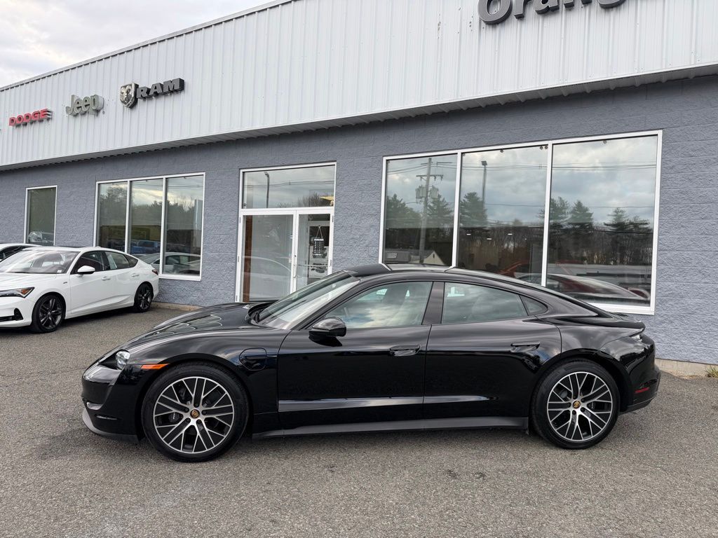 2024 Porsche Taycan Base