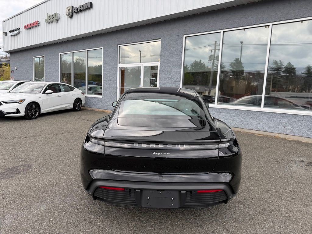 2024 Porsche Taycan Base Orange MA