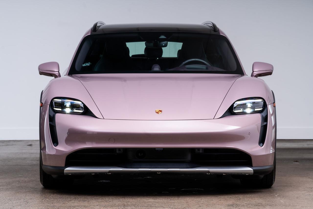 2024 Porsche Taycan Cross Turismo 4 Premium Package / Adaptive Cruise / Bose Sound Portland OR