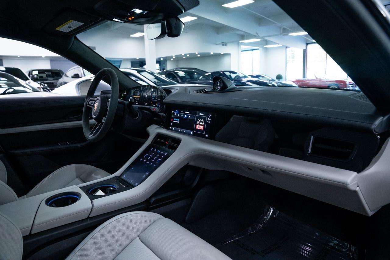 2024 Porsche Taycan GTS 1 Owner Premium Package Portland OR