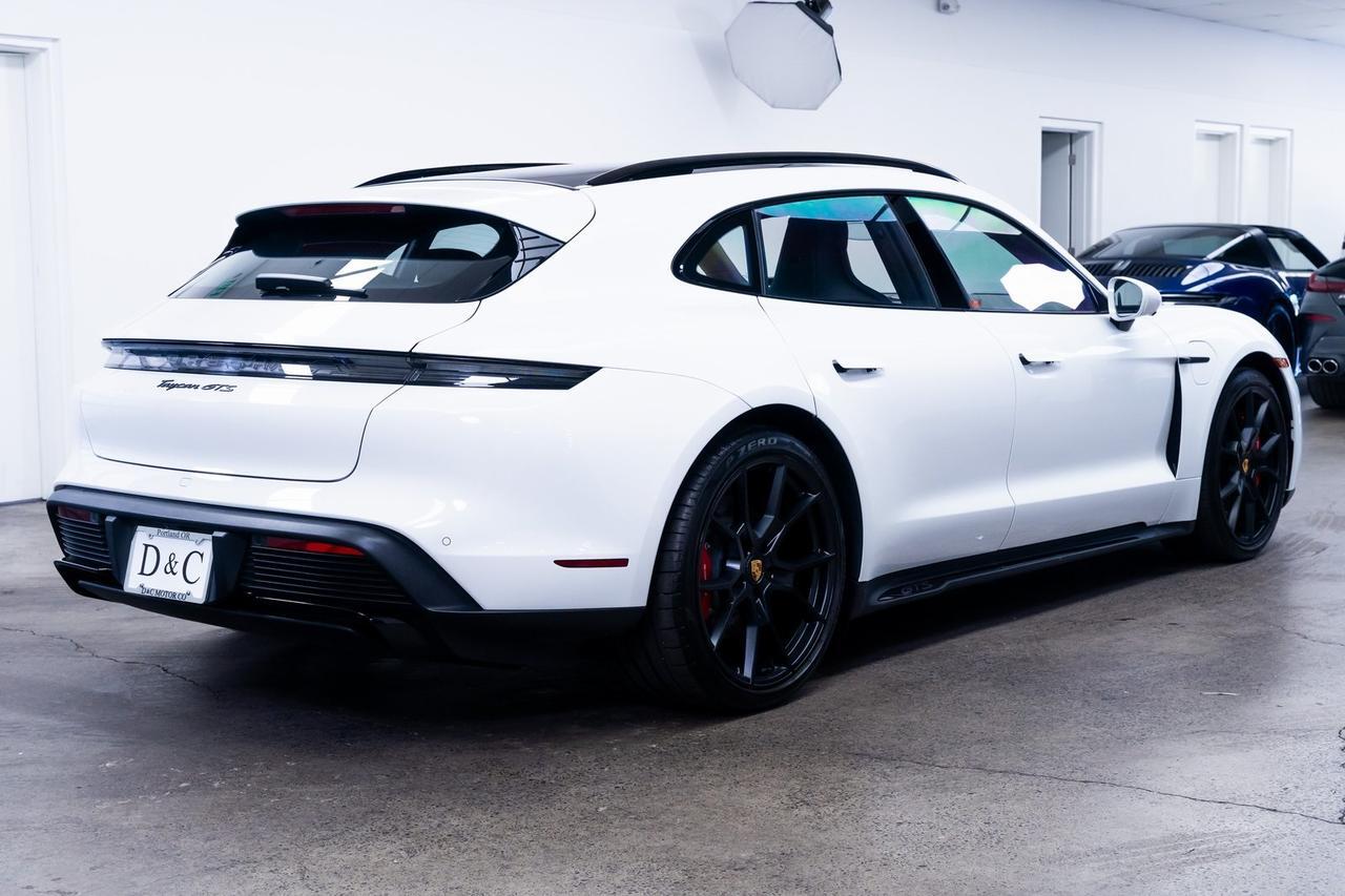 2024 Porsche Taycan GTS 1 Owner Vented Seats Premium Package Portland OR