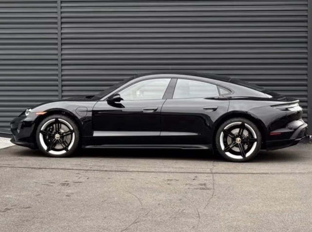 2024 Porsche Taycan GTS