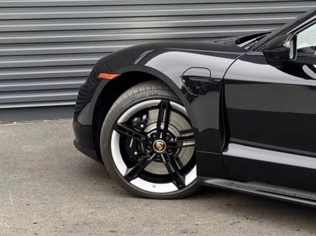 2024 Porsche Taycan GTS Orange MA