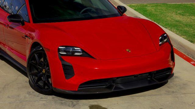 2024 Porsche Taycan GTS