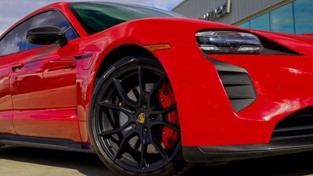 2024 Porsche Taycan GTS