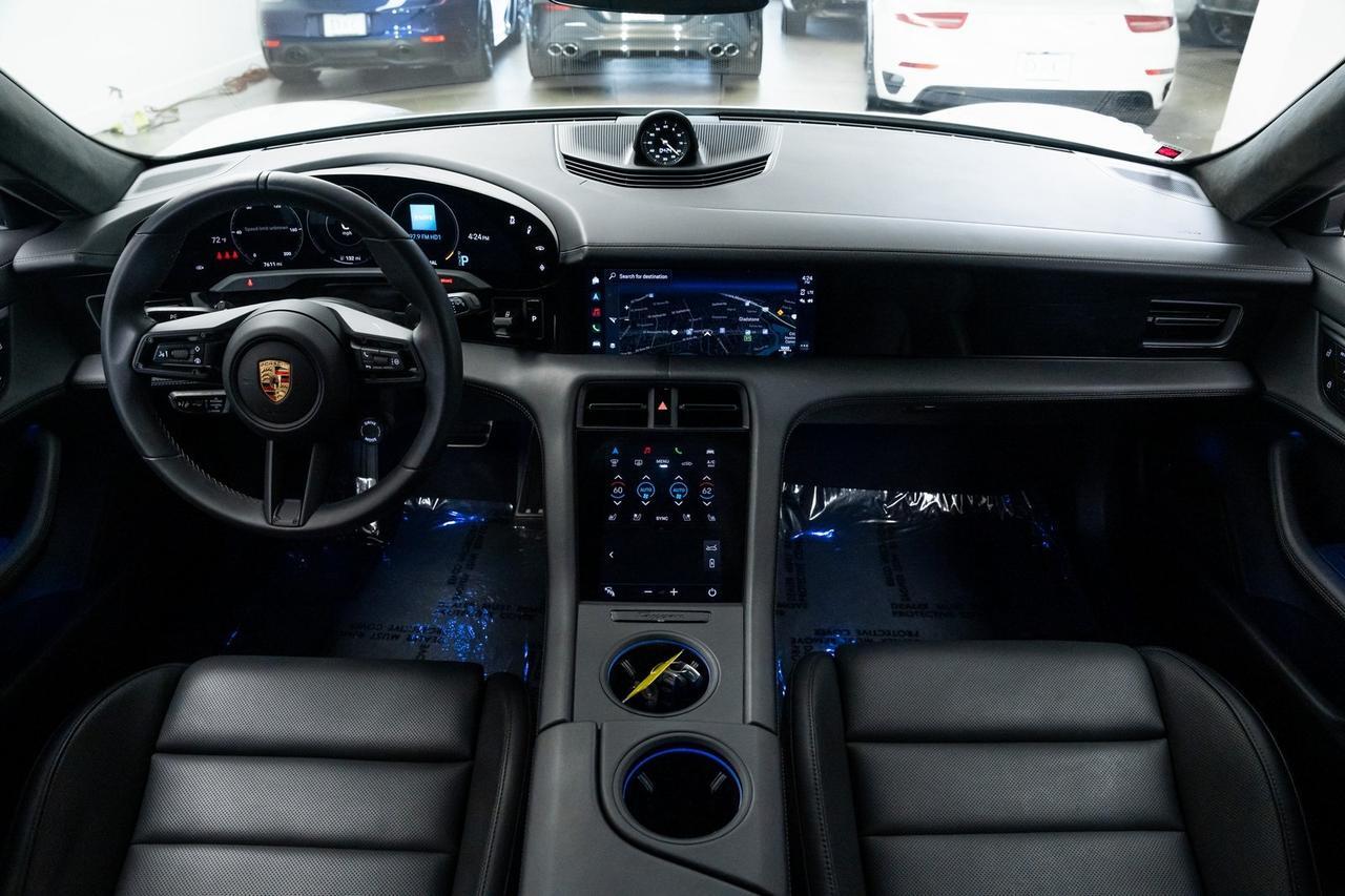 2024 Porsche Taycan GTS Sport Turismo 1-Owner Premium Package Portland OR