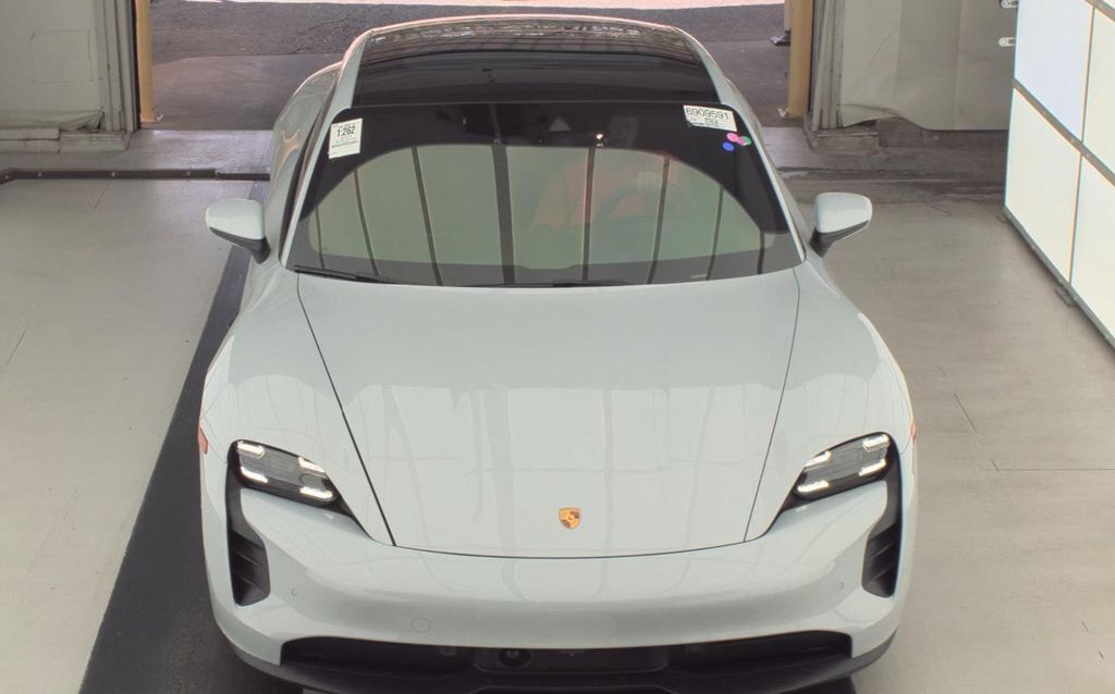 2024 Porsche Taycan GTS