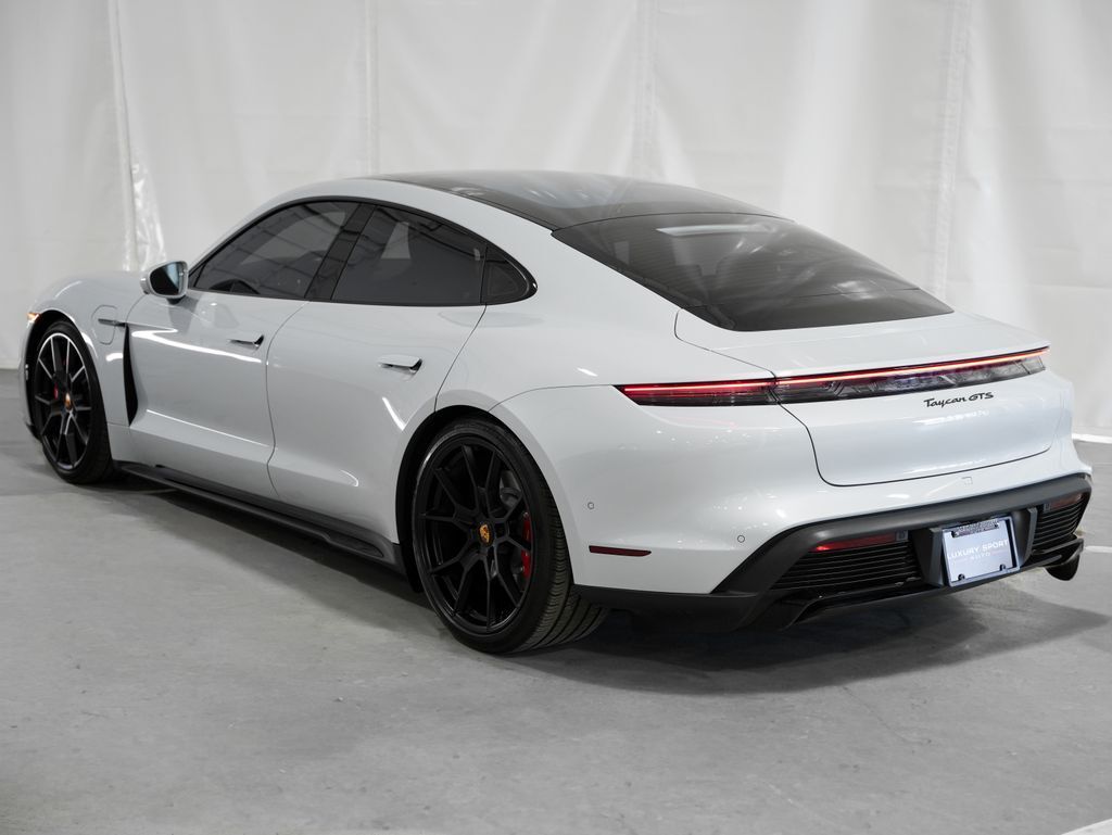 2024 Porsche Taycan GTS