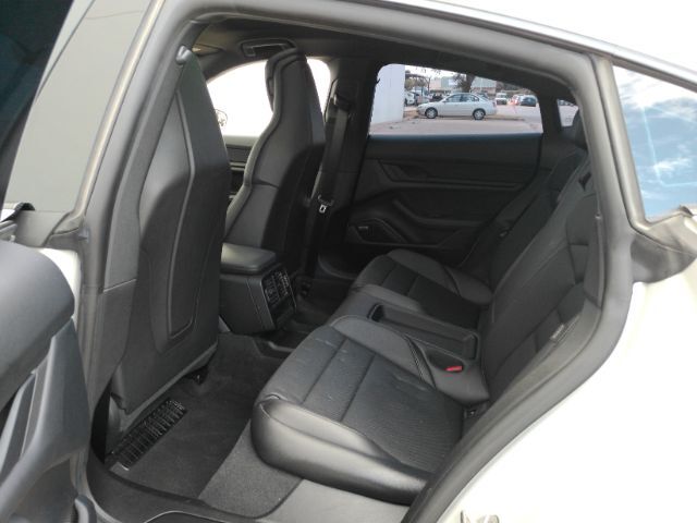 2024 Porsche Taycan Premium Plano TX