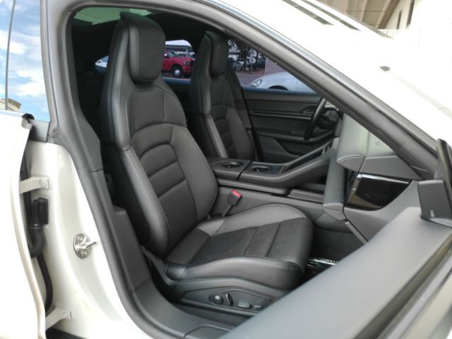 2024 Porsche Taycan Premium Plano TX