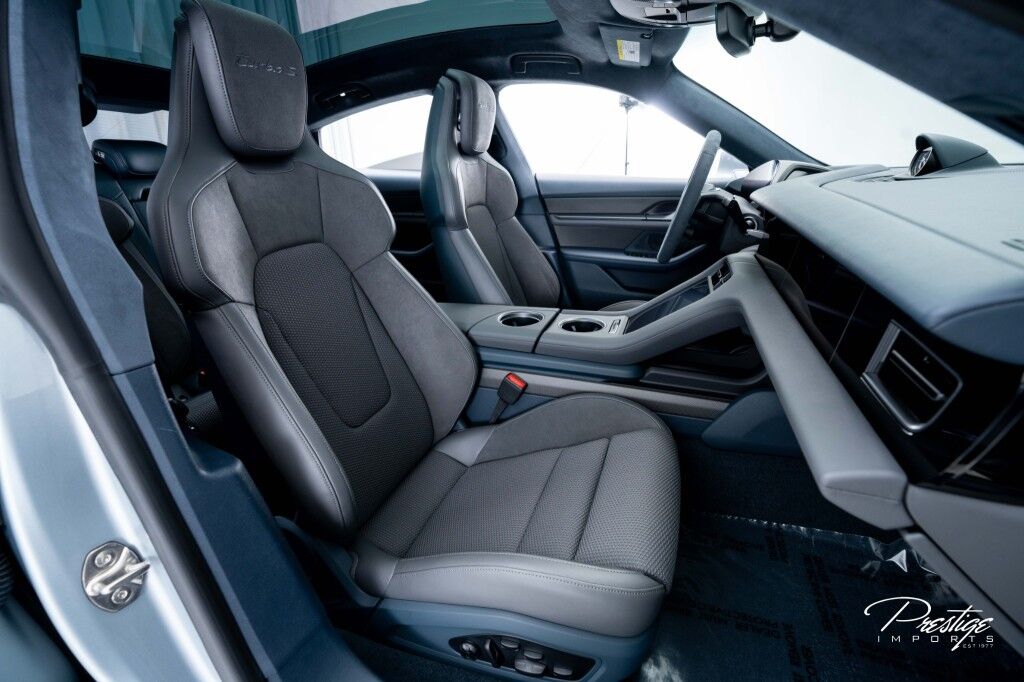 2024 Porsche Taycan Turbo S North Miami Beach FL