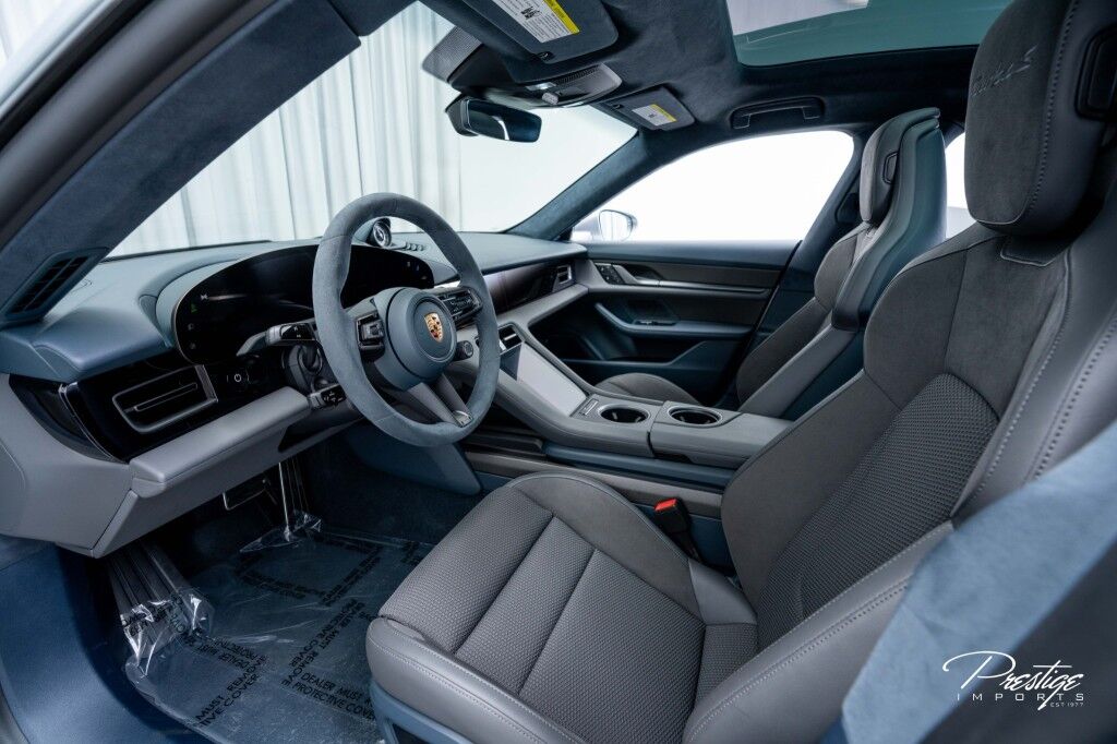 2024 Porsche Taycan Turbo S North Miami Beach FL