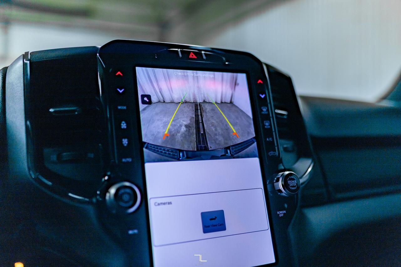 2024 Ram 1500 4x4 Crew Cab Big Horn Built To Serve Nav BCam Red Deer AB