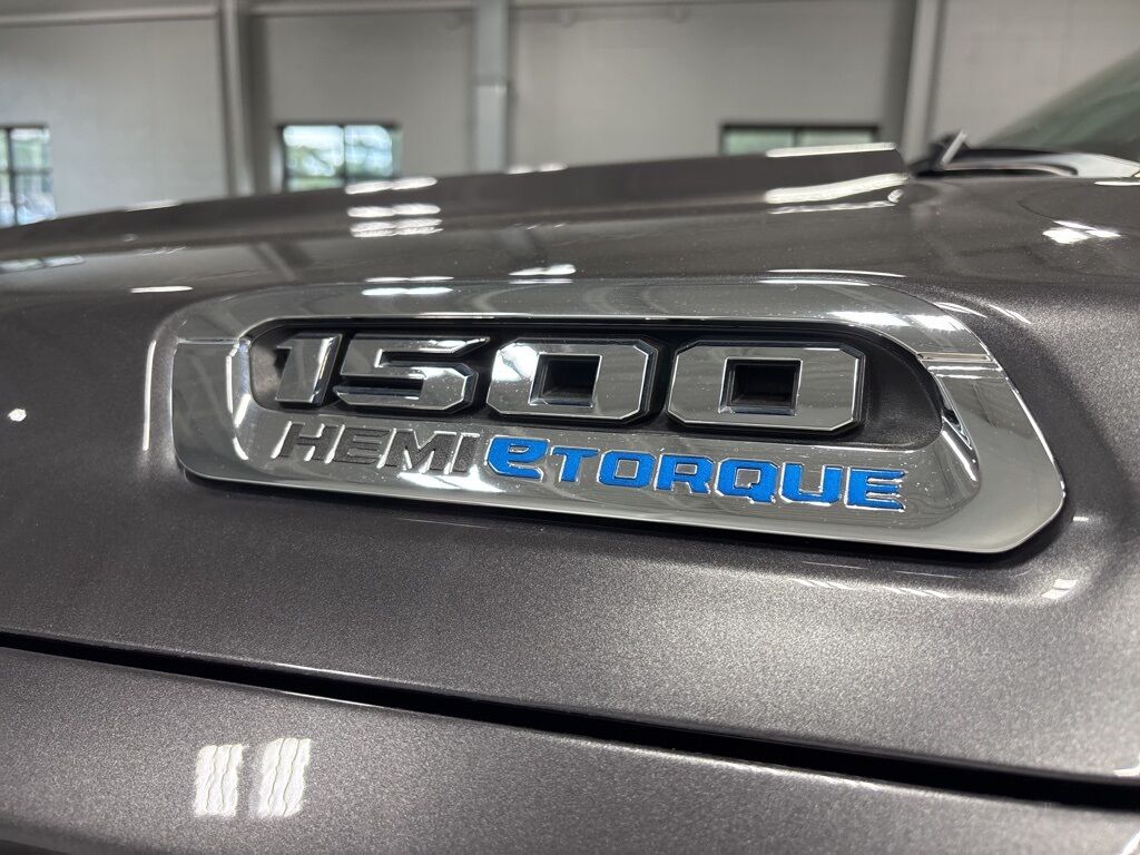 2024 Ram 1500 4x4 Crew Cab Big Horn Minocqua WI