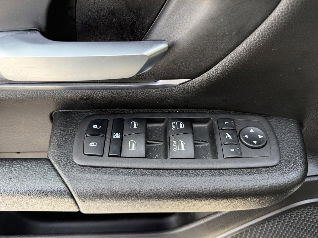 2024 Ram 1500 Big Horn Crew Cab 4x4 | Low KMs | HEMI V8 | NAV | Alpine Audio | 20IN Wheels | Backup Camera Redwater AB