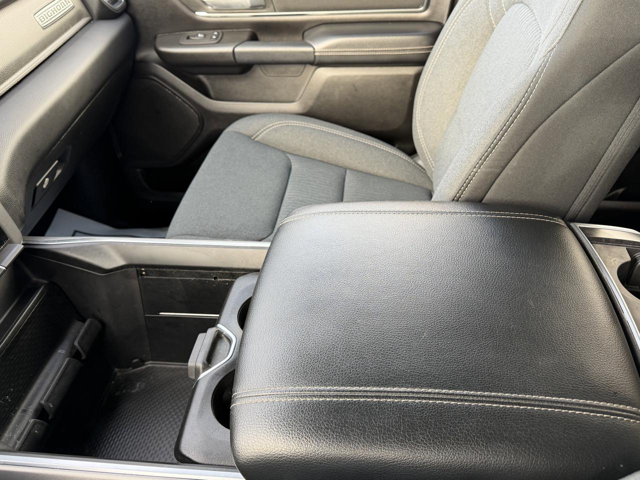 2024 Ram 1500 Big Horn Crew Cab 4x4 | Low KMs | HEMI V8 | NAV | Alpine Audio | 20IN Wheels | Backup Camera Redwater AB