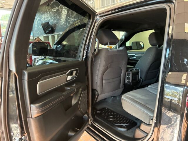 2024 Ram 1500 Big Horn Crew Cab 4x4 5'7 Box Charlotte NC
