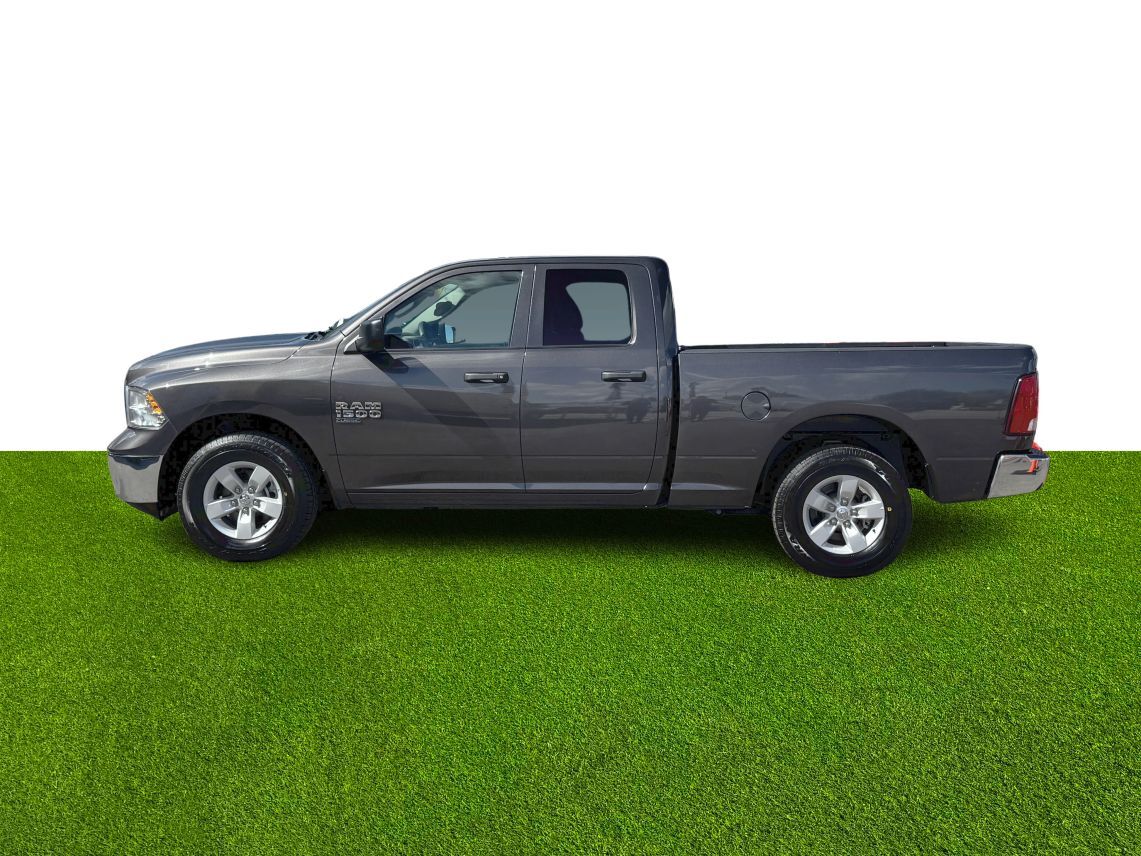 2024 Ram 1500 Classic Quad Cab SLT Pickup 4D 6 1/3 ft