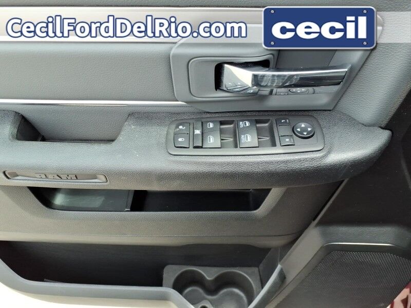 2024 Ram 1500 Classic SLT Del Rio TX