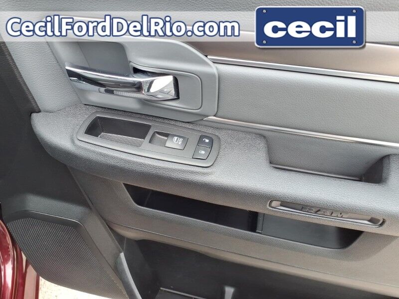 2024 Ram 1500 Classic SLT Del Rio TX