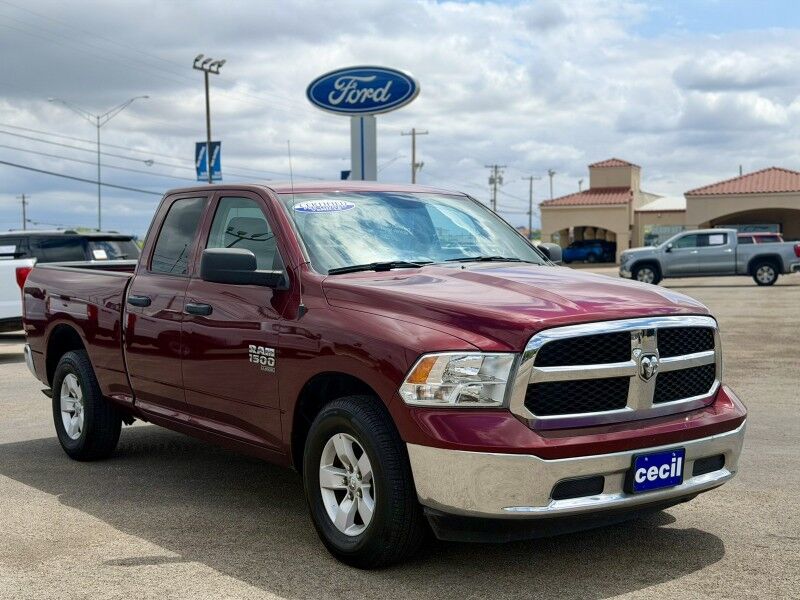 2024 Ram 1500 Classic SLT