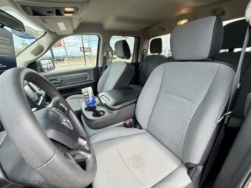 2024 Ram 1500 Classic SLT Del Rio TX