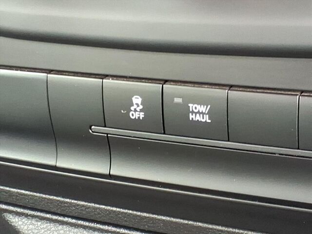 2024 Ram 1500 Classic SLT  TX