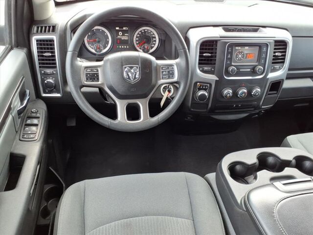 2024 Ram 1500 Classic SLT  TX