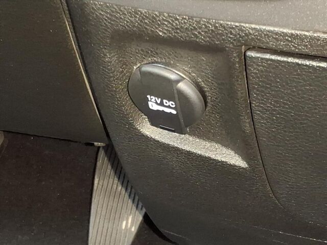 2024 Ram 1500 Classic SLT  TX