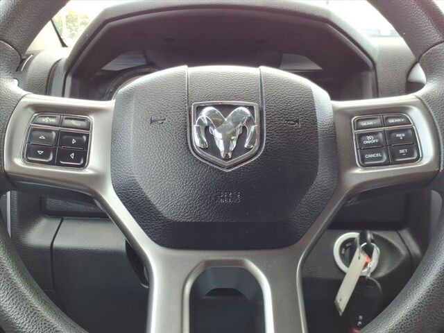 2024 Ram 1500 Classic SLT  TX