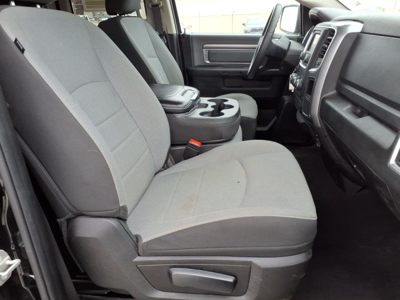 2024 Ram 1500 Classic SLT Uvalde TX