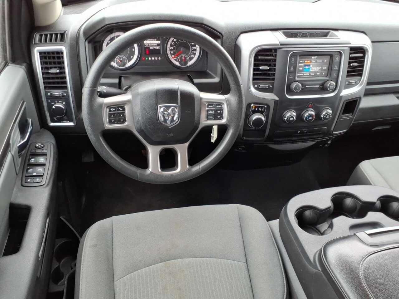 2024 Ram 1500 Classic SLT Uvalde TX