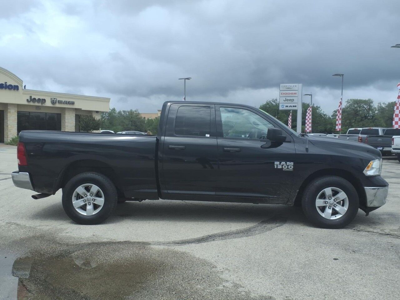 2024 Ram 1500 Classic SLT