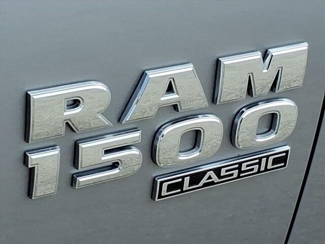 2024 Ram 1500 Classic SLT